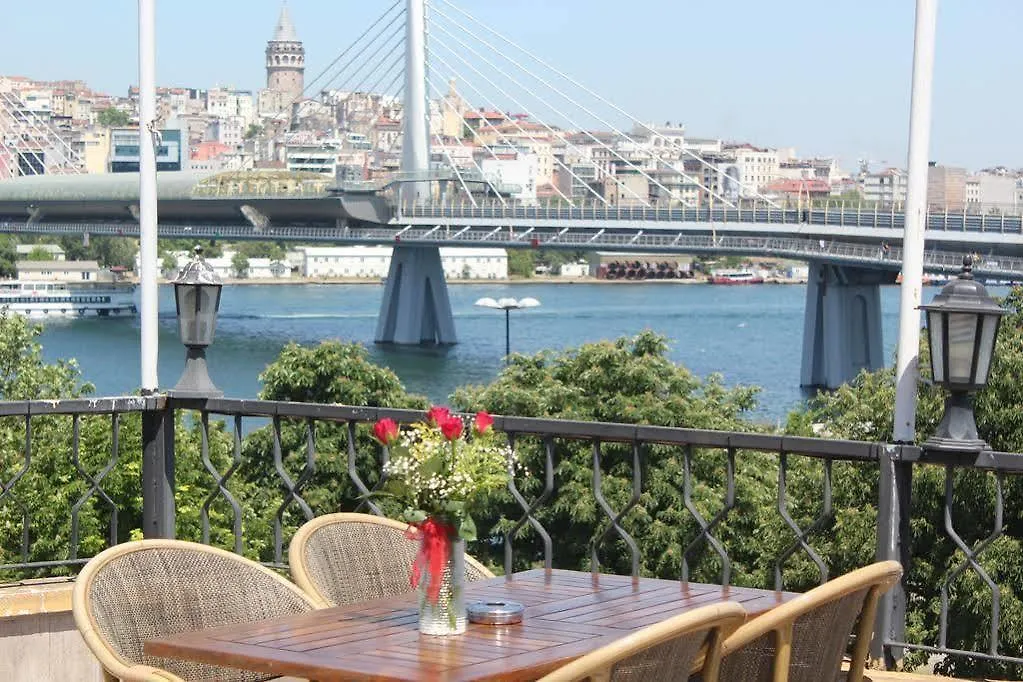 Galata Bridge Apart Istanbul Apartment