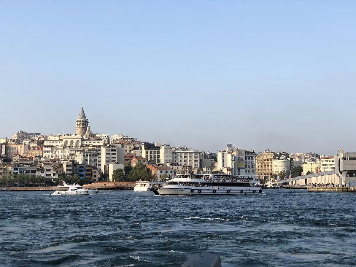 Galata Bridge Apart Istanbul 0*,  Türkei